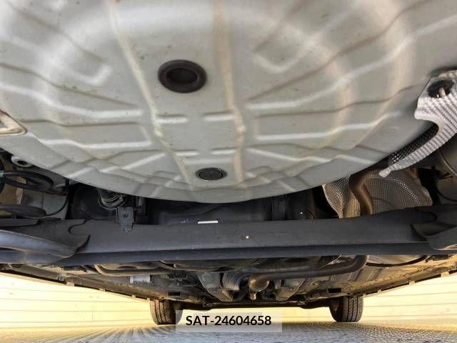 Nissan NOTE 2017-04 234030-19