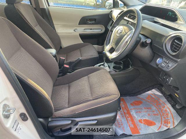 Toyota AQUA 2013-03 233097-4