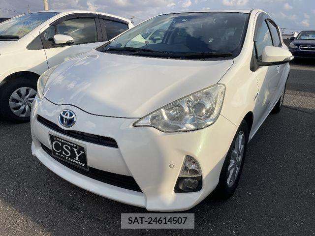 Toyota AQUA 2013-03 233097-0