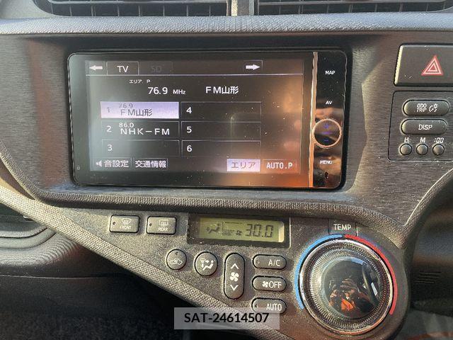 Toyota AQUA 2013-03 233097-9