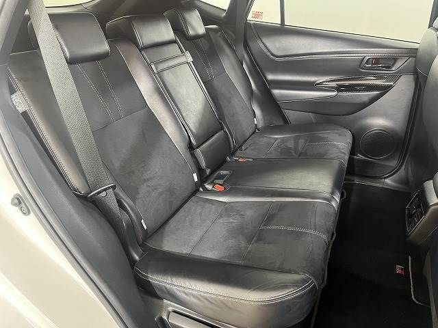 Toyota HARRIER 2018-02 23772-9