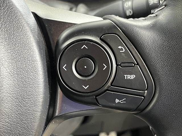 Toyota HARRIER 2018-02 23772-5