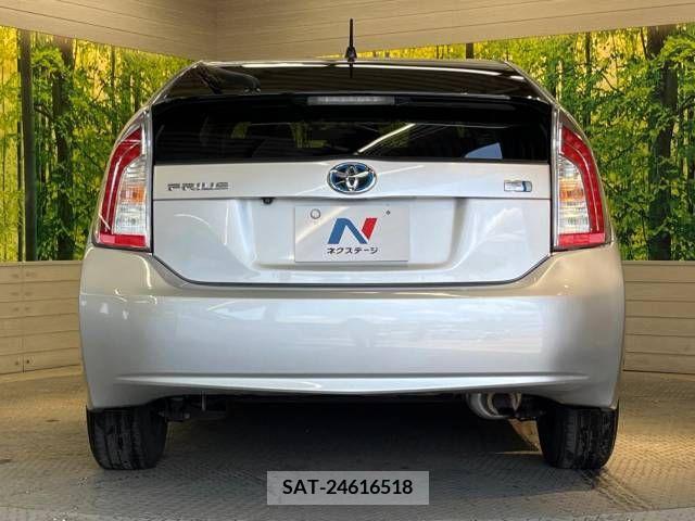 Toyota PRIUS 2012-01 322005-15