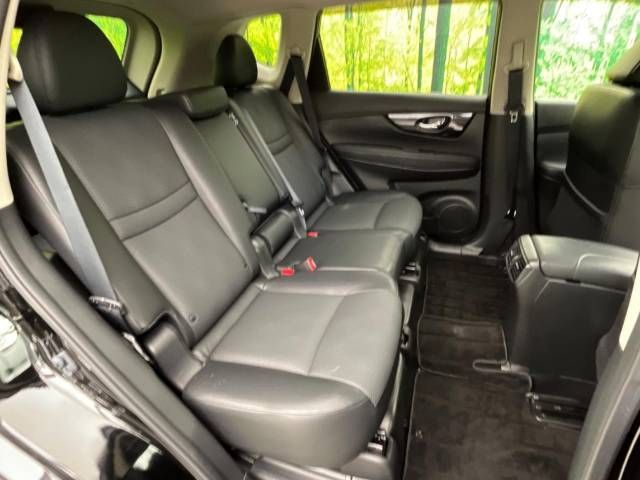 Nissan X-TRAIL 2018-07 194667-9