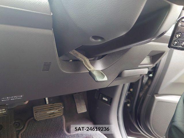Honda STEP WGN 2010-02 381776-24