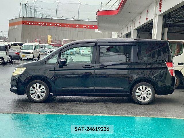 Honda STEP WGN 2010-02 381776-22
