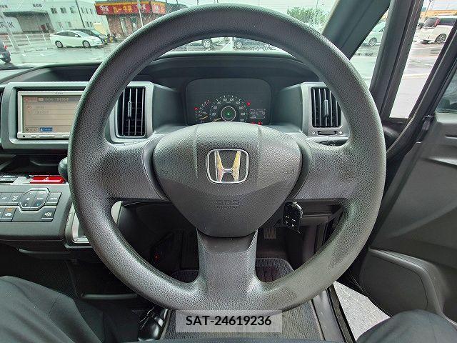 Honda STEP WGN 2010-02 381776-13