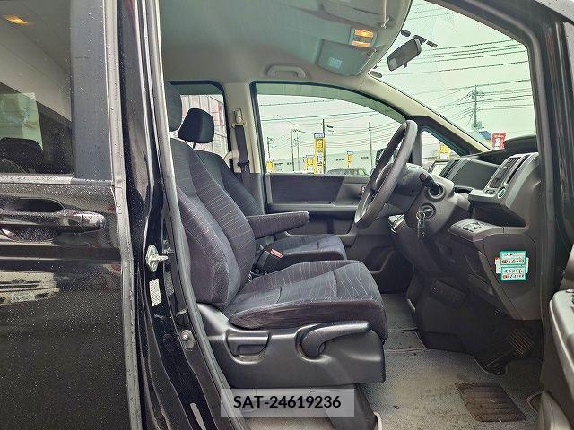 Honda STEP WGN 2010-02 381776-12