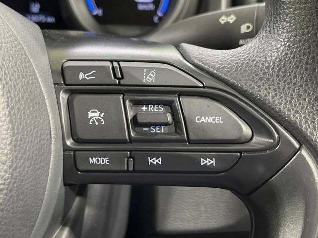Toyota YARIS CROSS 2023-03 192972-5
