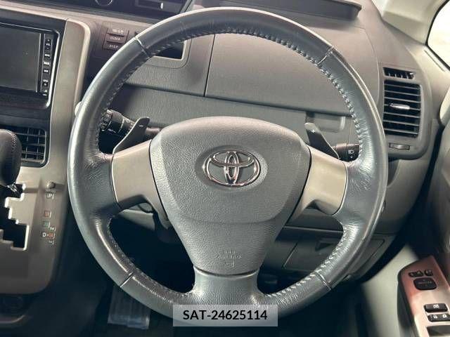 Toyota VOXY 2008-04 370485-12