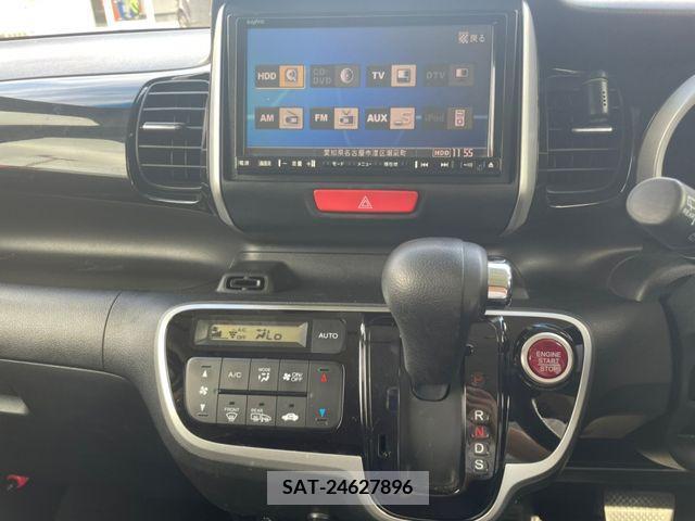 Honda N BOX CUSTOM 2016-08 201618-15