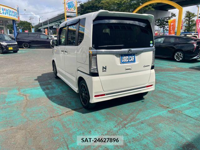 Honda N BOX CUSTOM 2016-08 201618-10