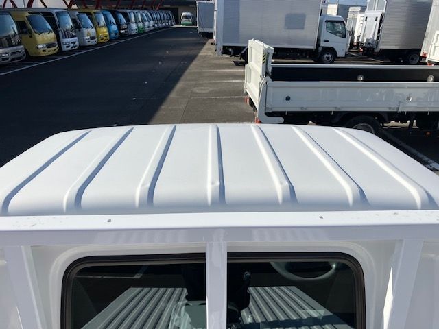 Mazda BONGO TRUCK 2017-11 183227-8