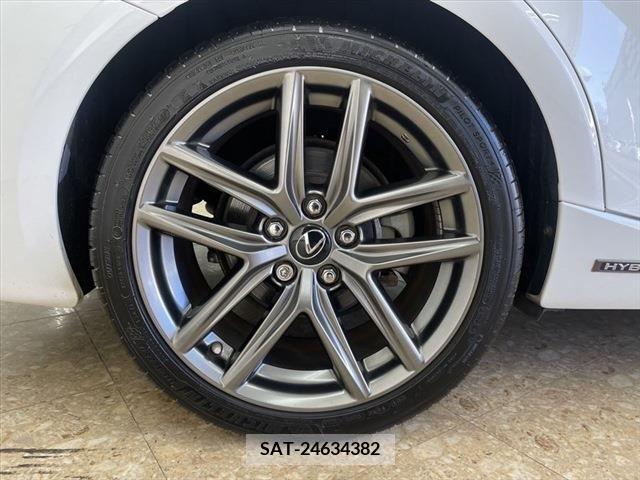 Lexus IS 2013-09 208038-15