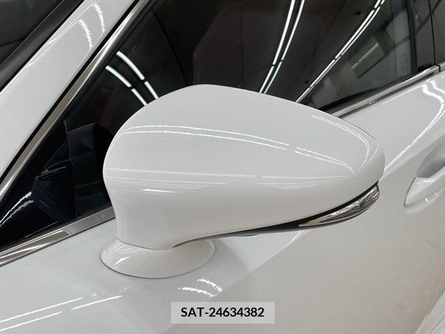Lexus IS 2013-09 208038-12