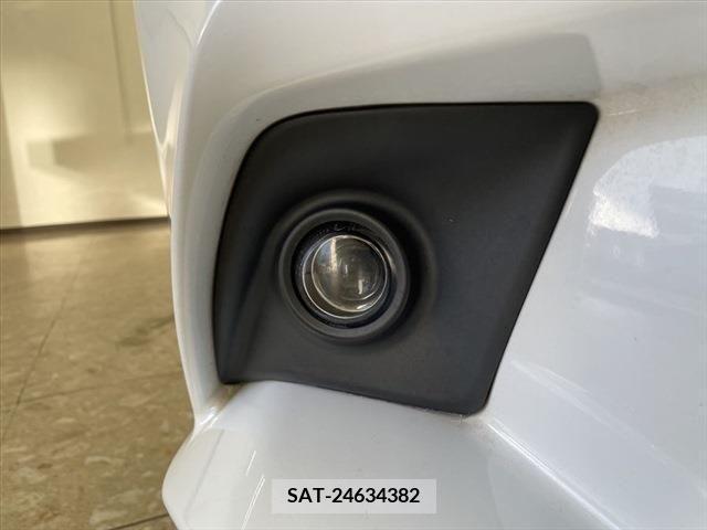 Lexus IS 2013-09 208038-11