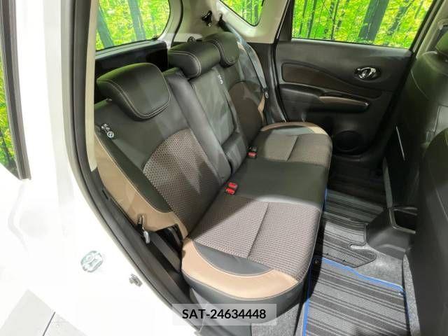 Nissan NOTE 2017-08 329770-9