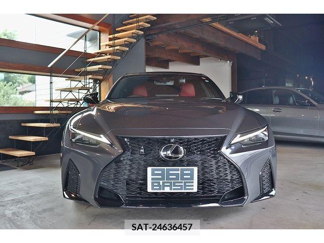 Lexus IS 2021-10 304451-1