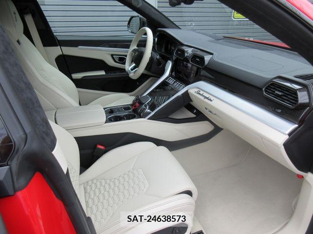 Lamborghini URUS 2020-02 321273-1