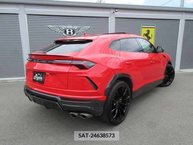 Lamborghini URUS 2020-02 321273-12
