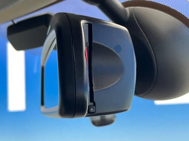 Bmw MINI 2017-02 196792-6