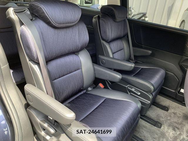 Honda ODYSSEY 2015-03 239823-14