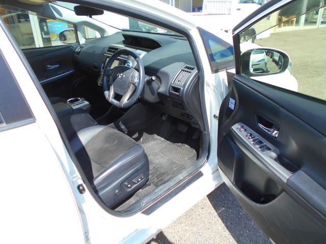 Toyota PRIUS ALPHA 2015-09 9919-1