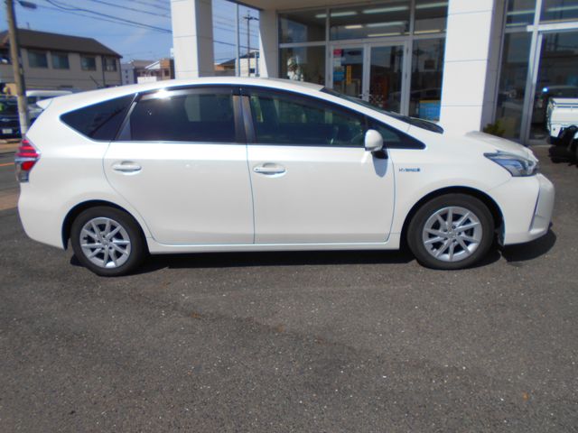Toyota PRIUS ALPHA 2015-09 9919-9