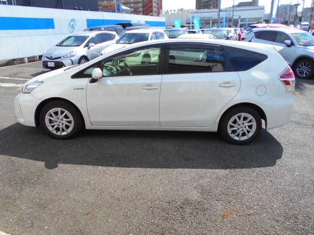 Toyota PRIUS ALPHA 2015-09 9919-8