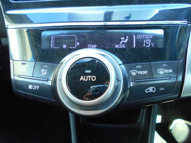 Toyota PRIUS ALPHA 2015-09 9919-24