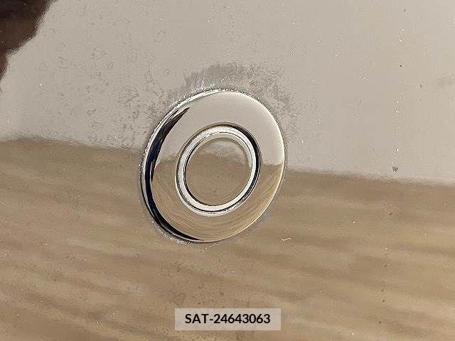 Nissan NOTE 2019-08 305521-4