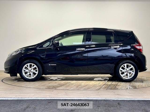 Nissan NOTE 2019-08 305521-13