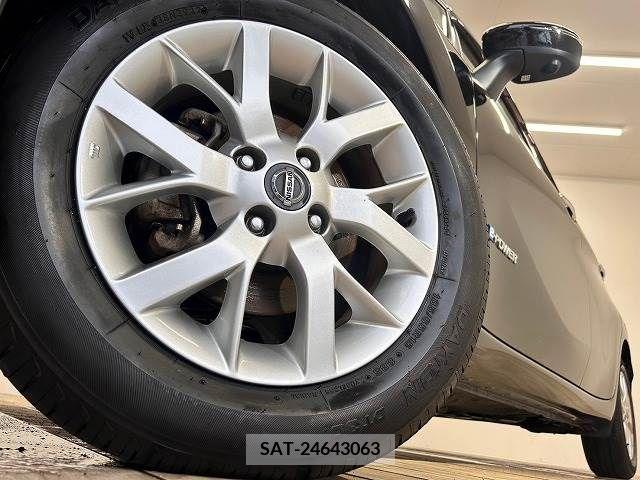 Nissan NOTE 2019-08 305521-18
