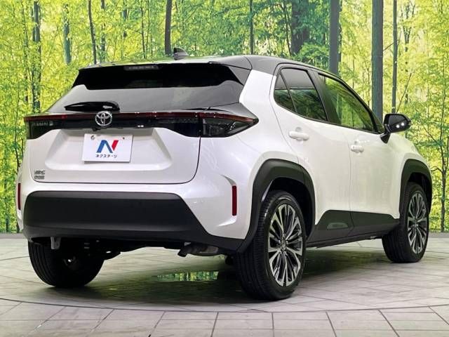 Toyota YARIS CROSS 2022-03 23489-17