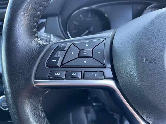Nissan X-TRAIL 2018-11 13213-29