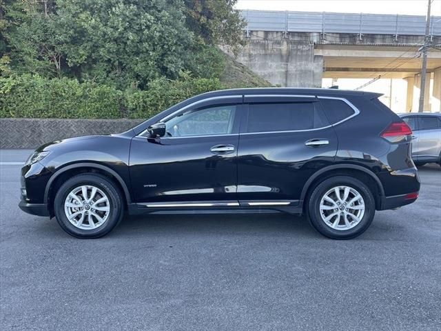 Nissan X-TRAIL 2018-11 13213-7