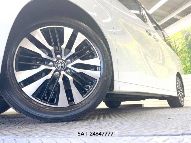 Toyota ALPHARD 2018-01 355487-14