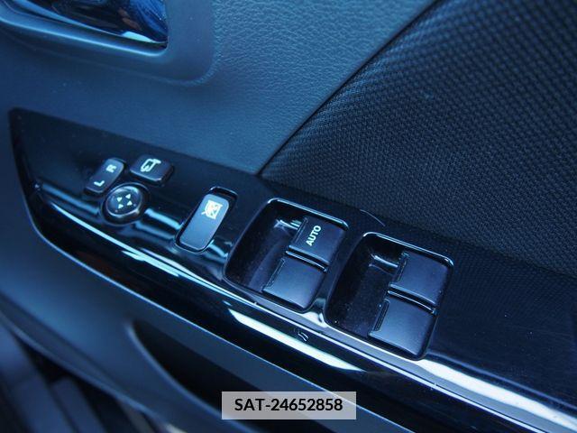Suzuki WAGON R 2015-09 371029-13