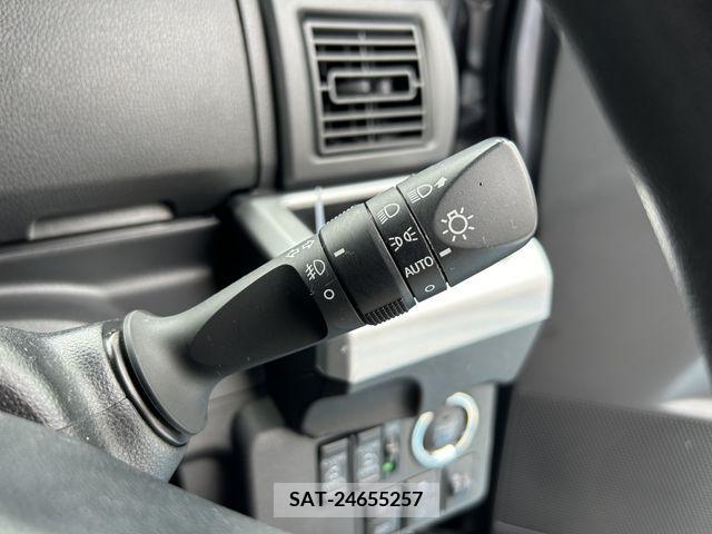 Daihatsu WAKE 2020-06 310589-9