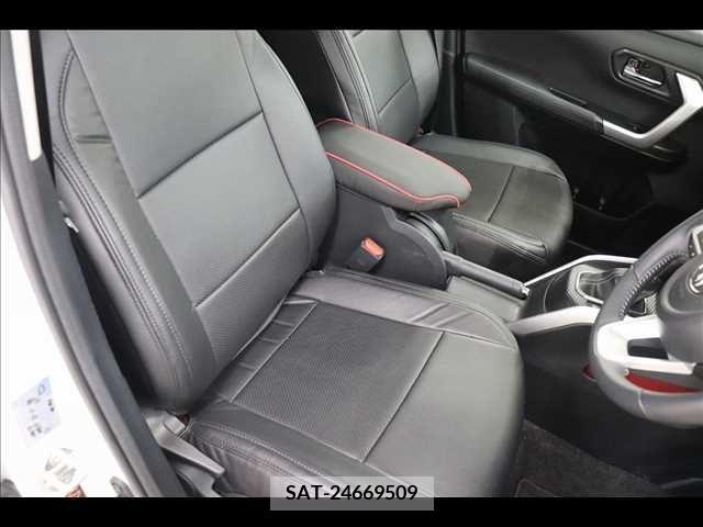 Toyota RAIZE 2020-11 283162-10