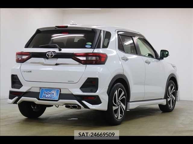 Toyota RAIZE 2020-11 283162-18