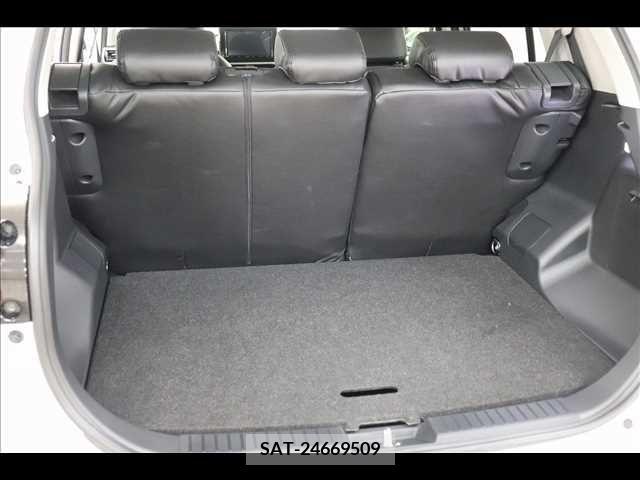 Toyota RAIZE 2020-11 283162-13