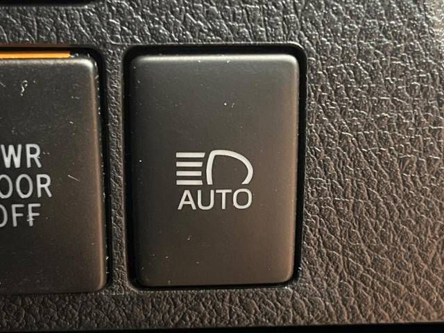 Toyota ALPHARD 2021-01 194697-9