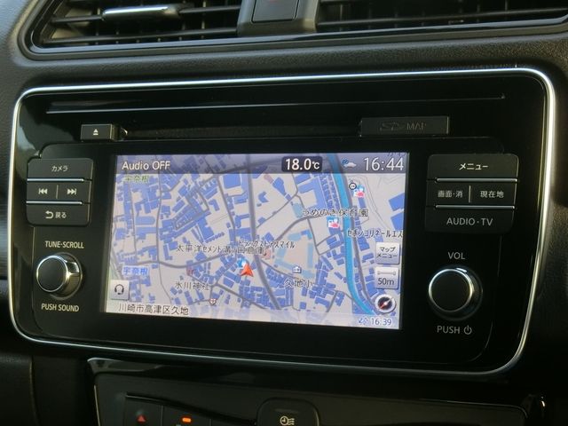 Nissan LEAF 2018-01 1828-3