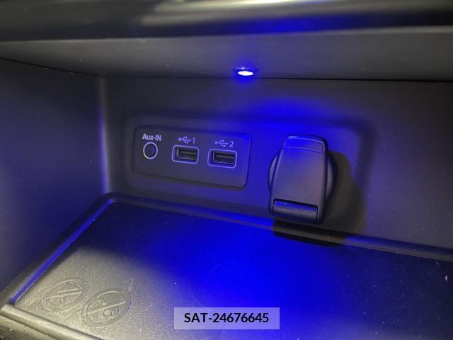 Renault MEGANE 2022-07 317021-13