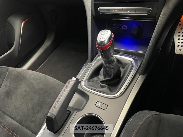 Renault MEGANE 2022-07 317021-7