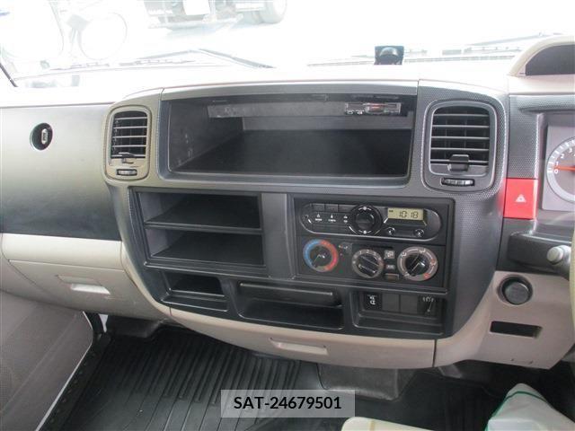 Nissan ATLAS 2019-05 331970-10