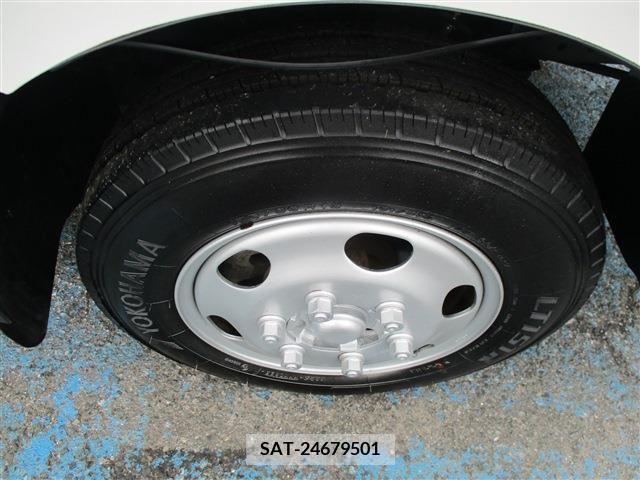 Nissan ATLAS 2019-05 331970-19