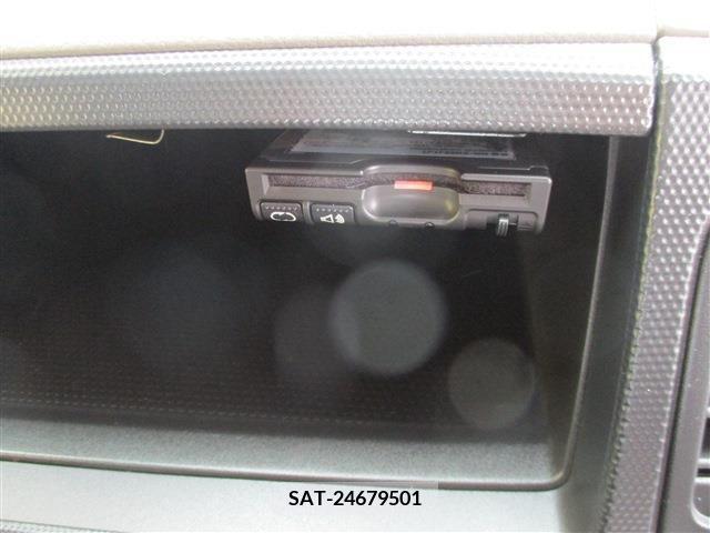 Nissan ATLAS 2019-05 331970-25