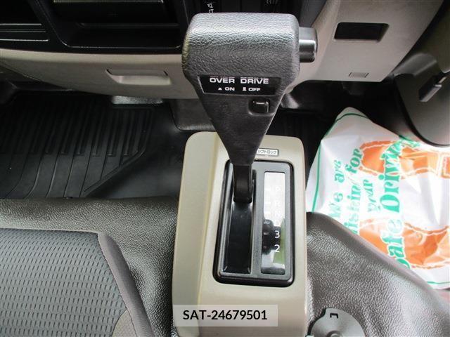 Nissan ATLAS 2019-05 331970-11